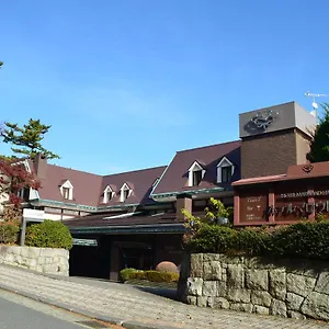 https://marroad.kanagawa-hotels.com