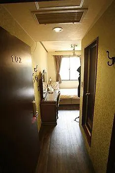 Apartment Hotel Shinjuku Tokio 0*,